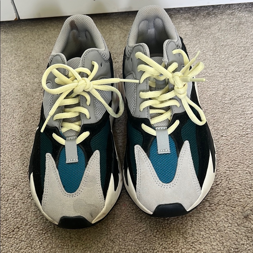 Yeezy Boost 700 Wave Runner